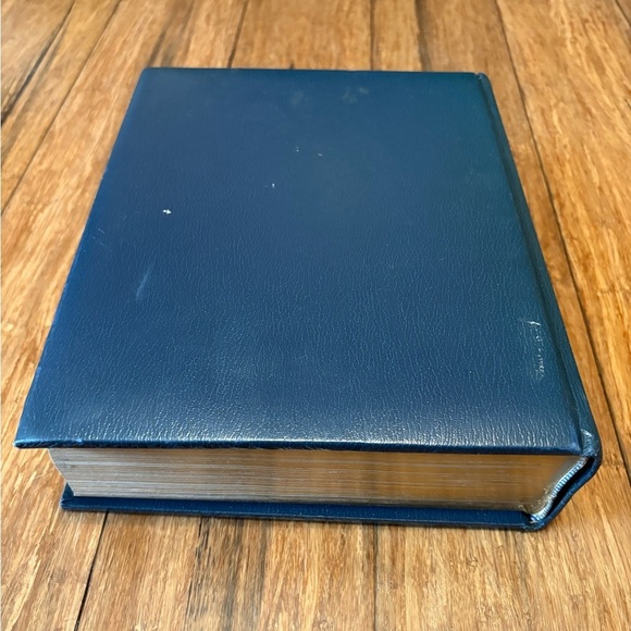 The Living Bible Tyndale 1973 Leather Paraphrased & Illustrated - Picture 3 of 16